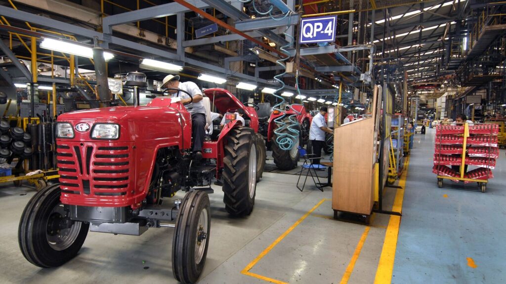 Mahindra tractor US sales
