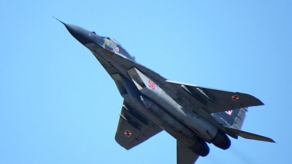 Defense stock investment tips